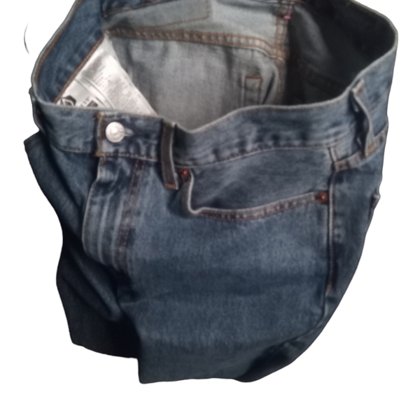 Levi's 30x32 Men's denim - Picture 5 of 9